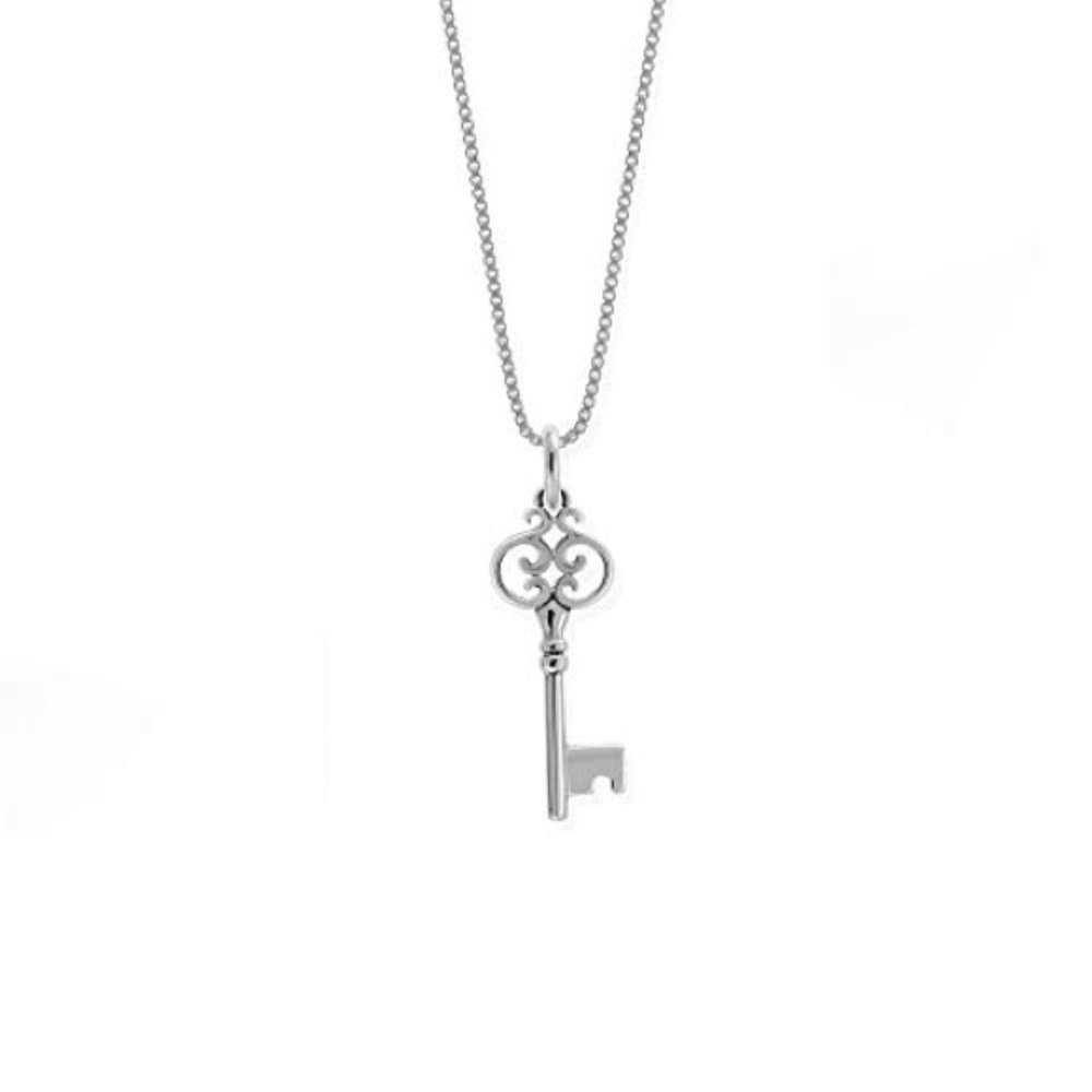 NWT Boma 925 Sterling Silver Victorian Open Key Pendant Necklace